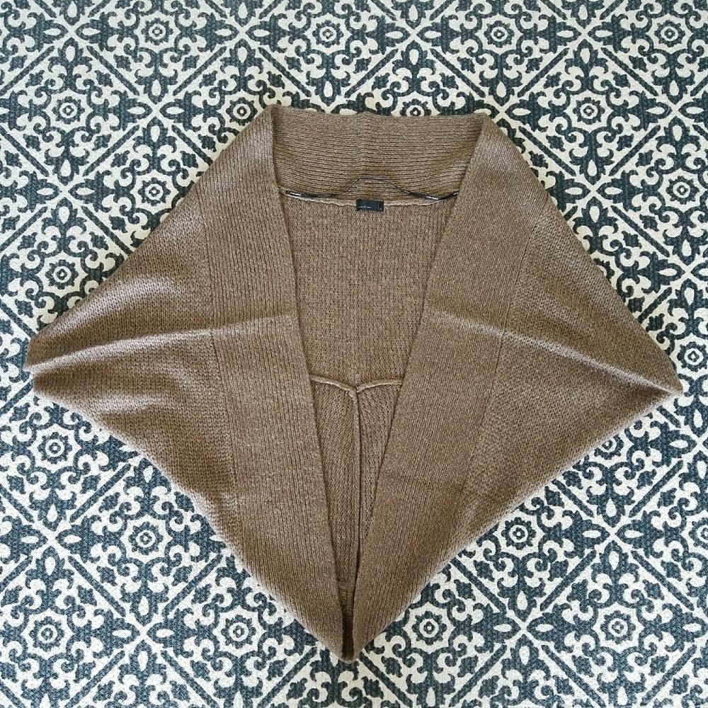 Vero Moda Brown Sweater Shawl Stole