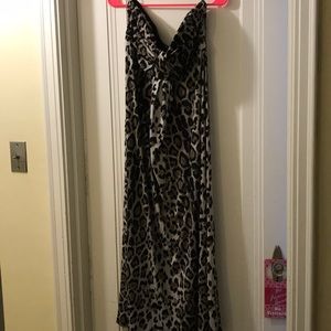 Leopard print maxi dress