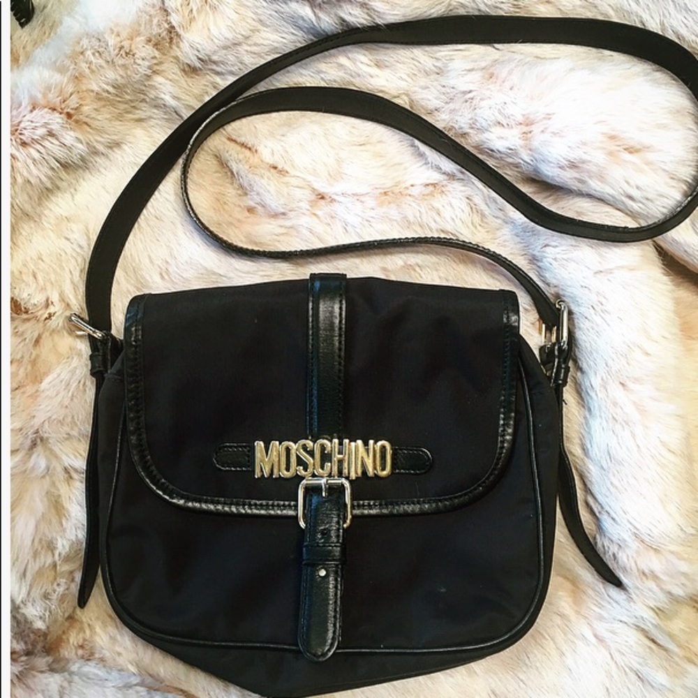 **SOLD**VINTAGE MOSCHINO CROSSBODY PURSE