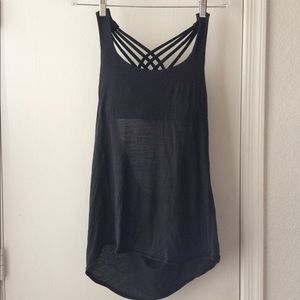 Lululemon athletic top