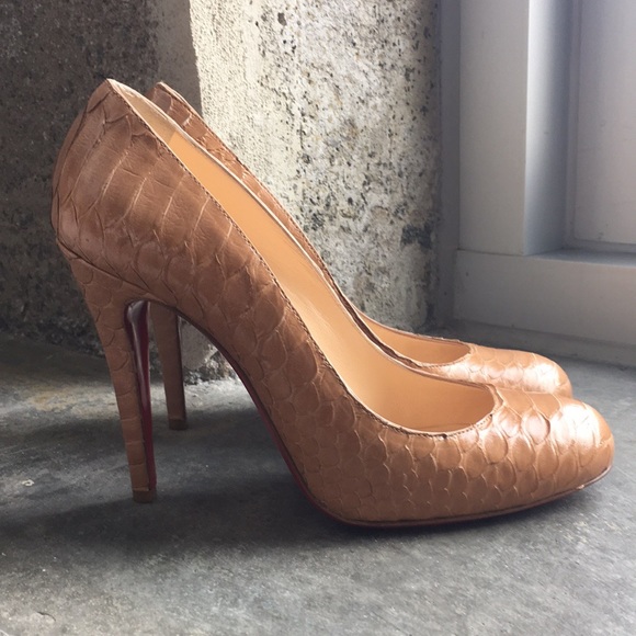 Christian Louboutin Nude Python Pump - Picture 8 of 8