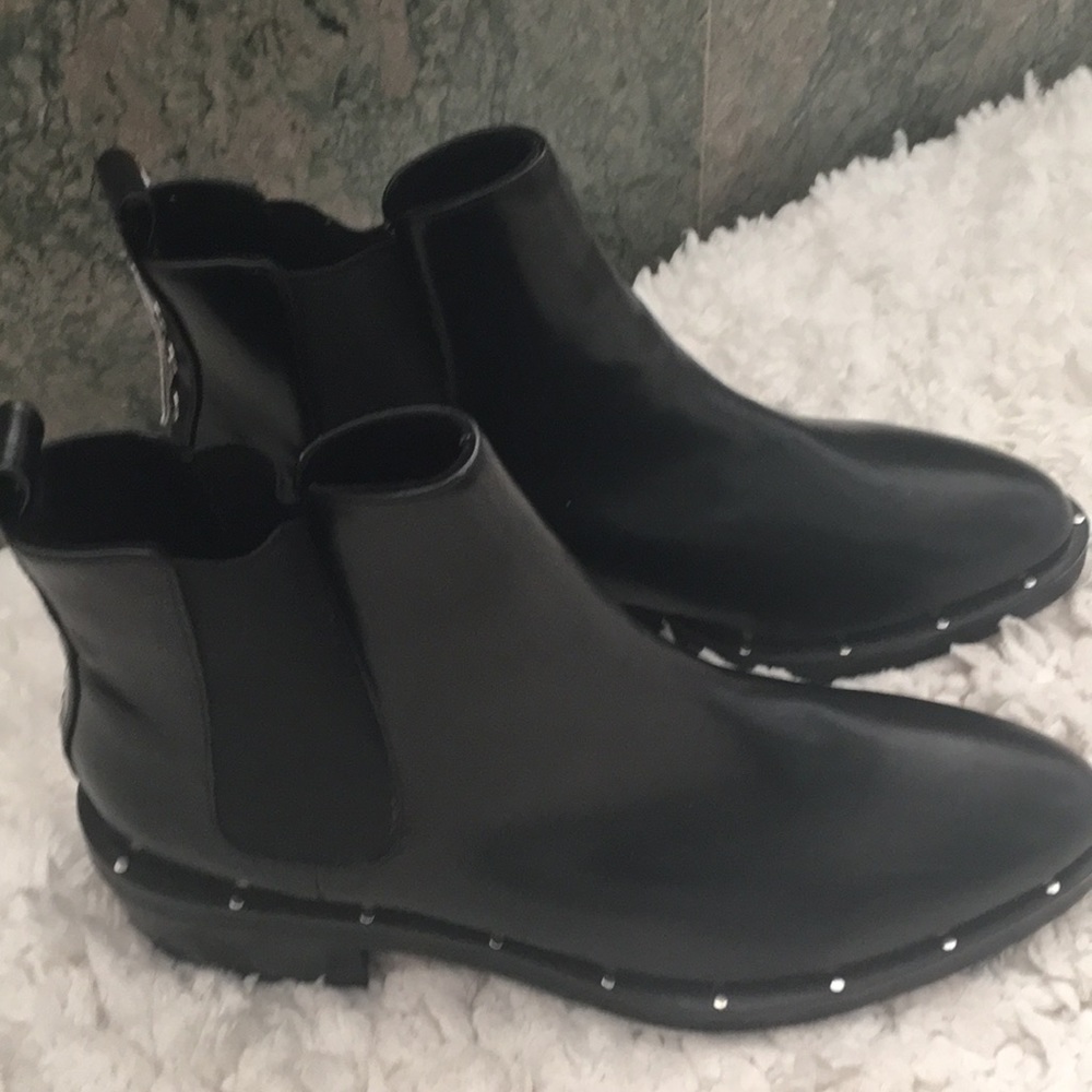 Leather bershka boots
