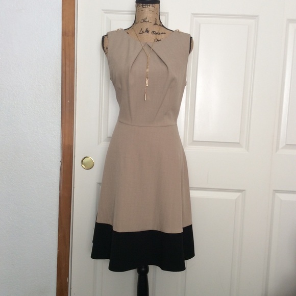 Signature darby Dresses & Skirts - Signature Darby dress