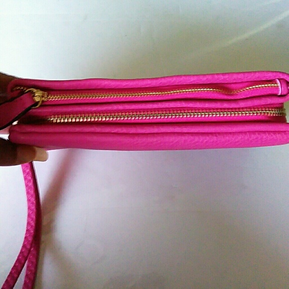 Hot Pink Wristlet - Picture 2 of 8