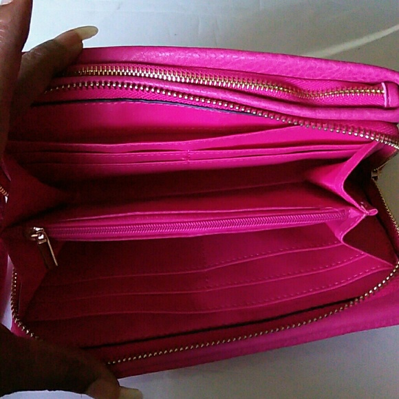 Hot Pink Wristlet - Picture 6 of 8