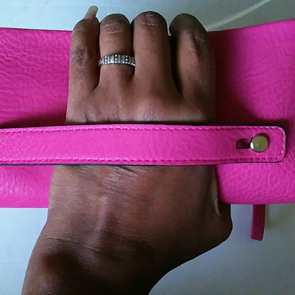 Hot Pink Wristlet - Picture 8 of 8