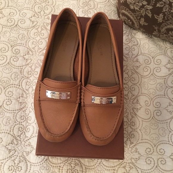Coach Loafers - Picture 1 of 4