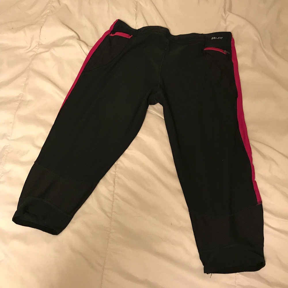 Nike Leggings - Picture 4 of 5