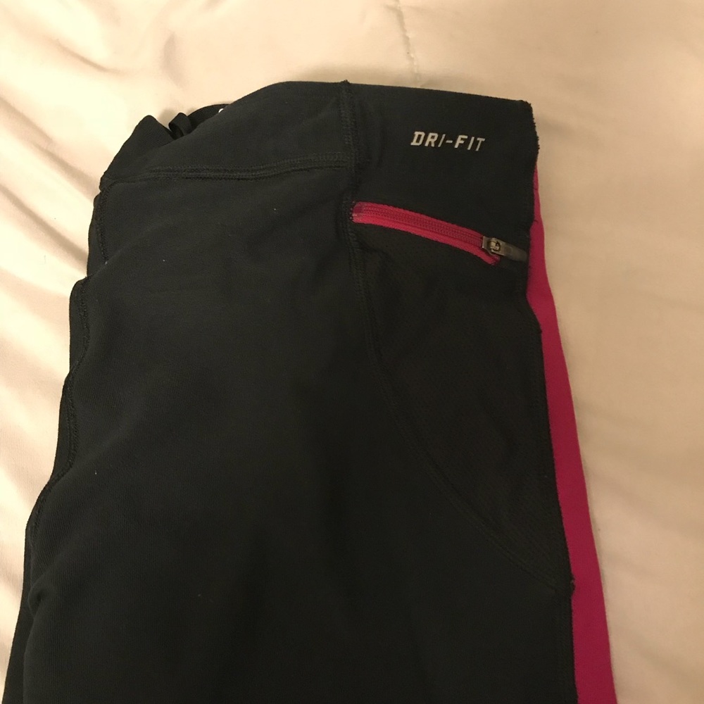 Nike Leggings - Picture 5 of 5