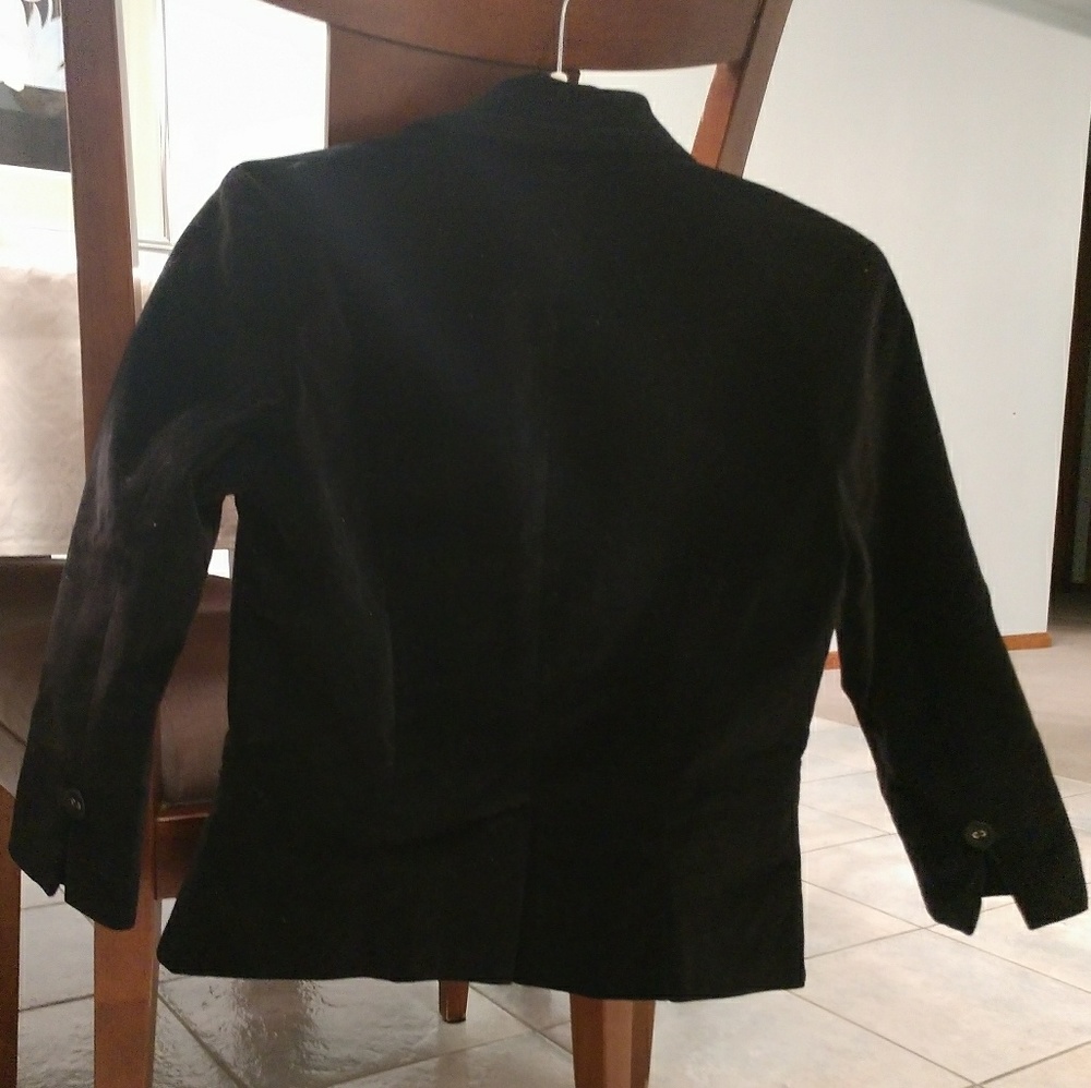 black blazer - Picture 3 of 5