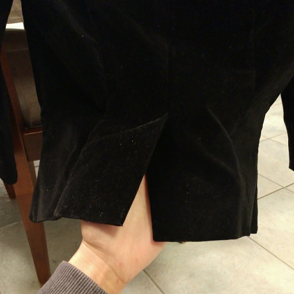 black blazer - Picture 4 of 5