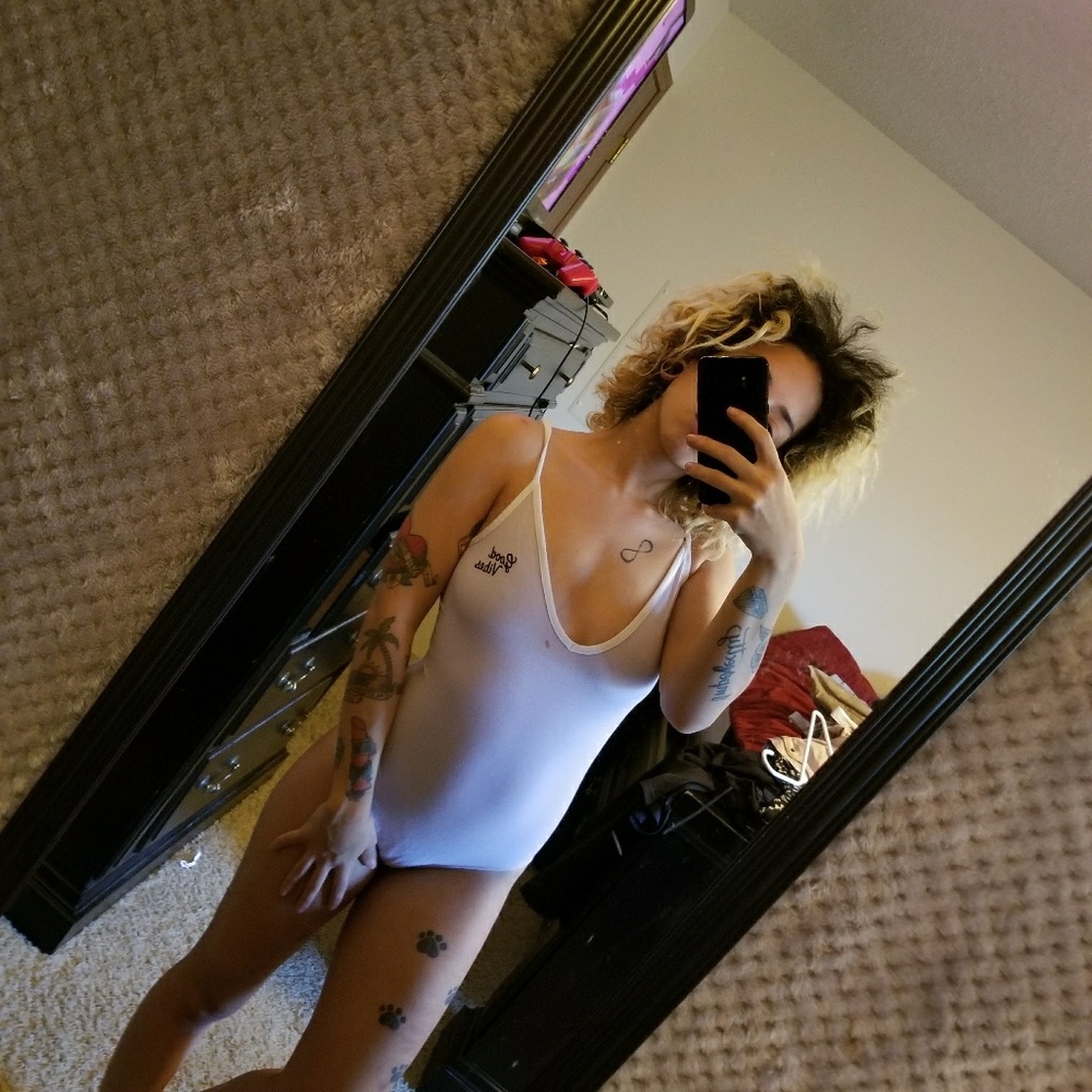 PINK good vibes body suit