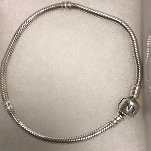 New pandora sterling silver bracelet