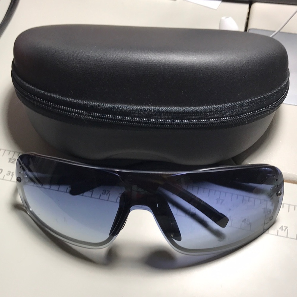 Authentic 100%  GUCCI Sunglasses