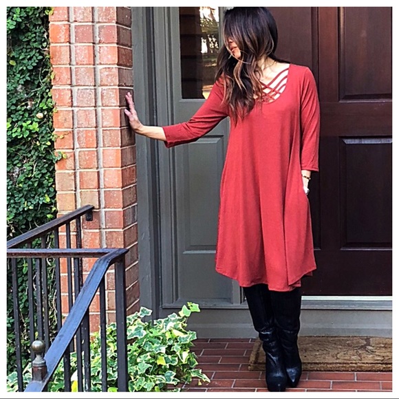 ✨LAST ONE ✨Rust side pocket triple lattice dress - Picture 5 of 8