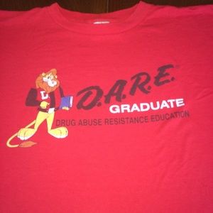 Vintage DARE shirt ⚡️💥