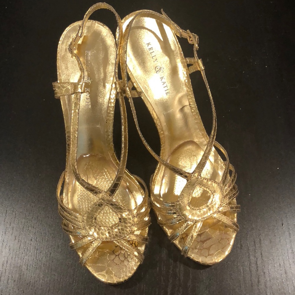 Kelly & Katie Gold Snakeskin Strappy Heels - Picture 1 of 4