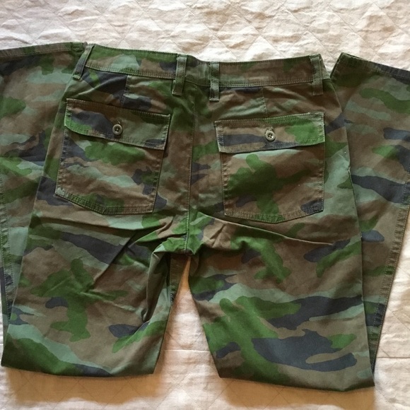 JCrew Camo Pants, size 2 - Picture 2 of 3