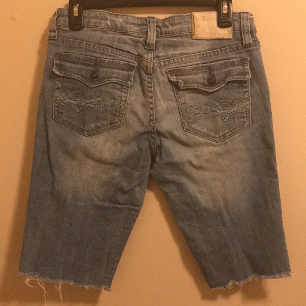 Dollhouse jean capris