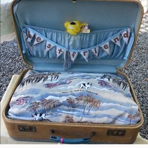 Vintage Suitcase Pet Bed