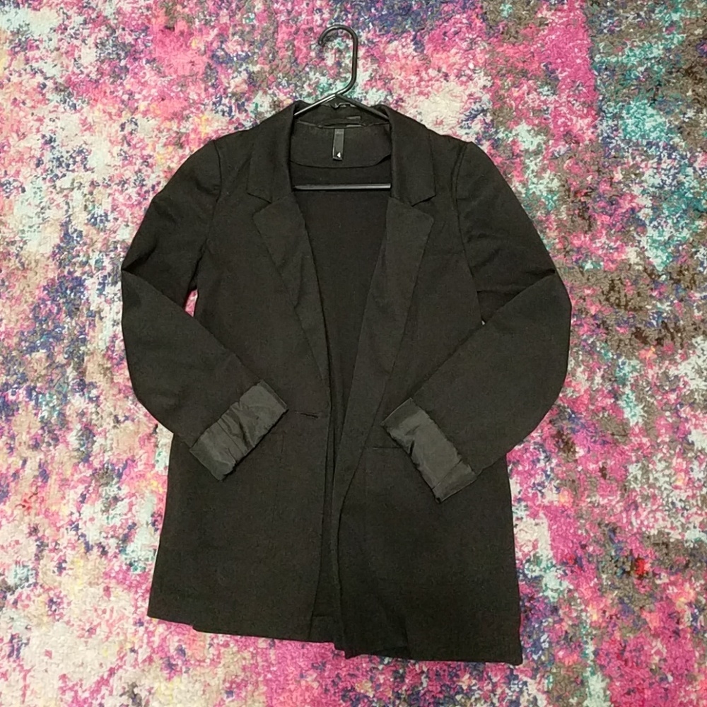H&M black blazer
