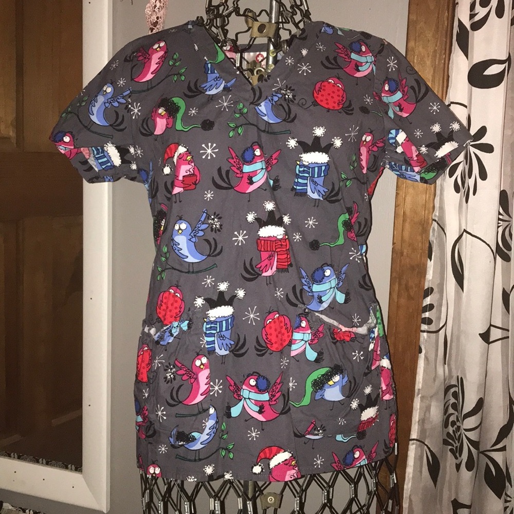 Whit cross XS scrub top