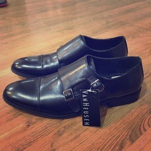 Van Heusen Shoes NWT
