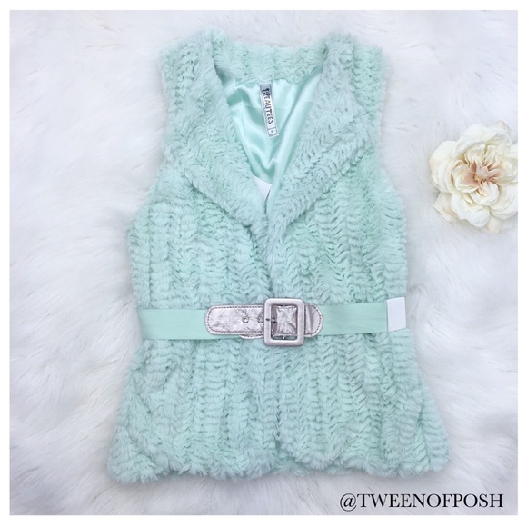 Beautees Mint Faux Fur Vest - Picture 1 of 4