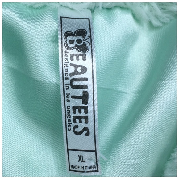 Beautees Mint Faux Fur Vest - Picture 2 of 4