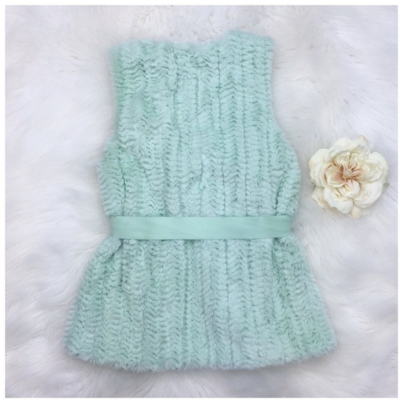 Beautees Mint Faux Fur Vest - Picture 4 of 4