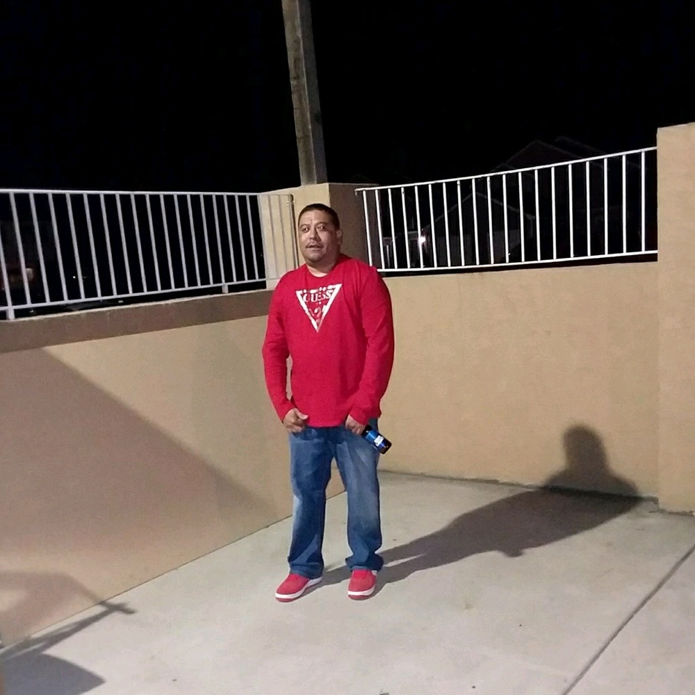 Meet your Posher, Dominic