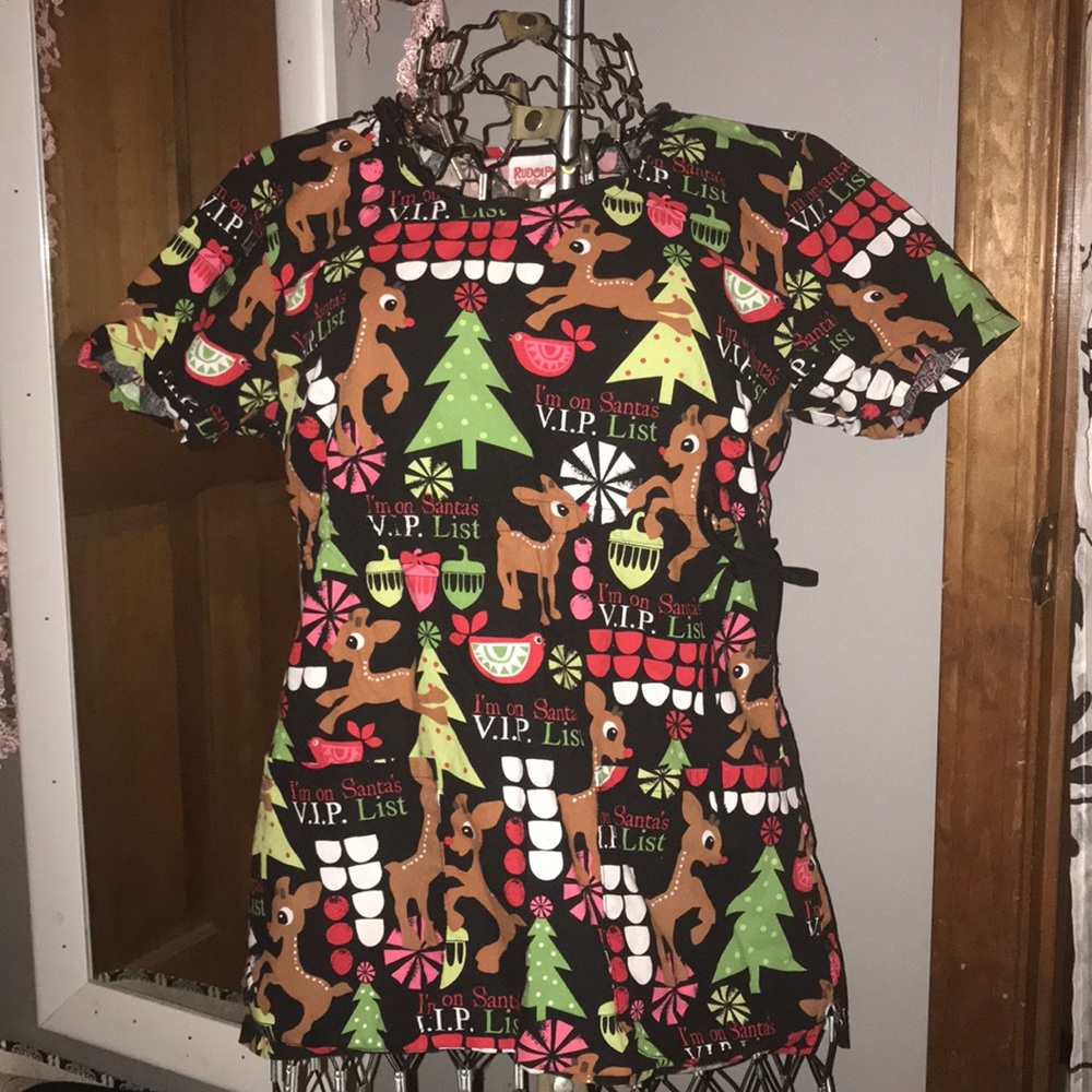 2 pocket Christmas XS scrub top