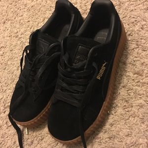 Puma creepers. Black/Gum