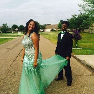 Prom dress or occasional dress