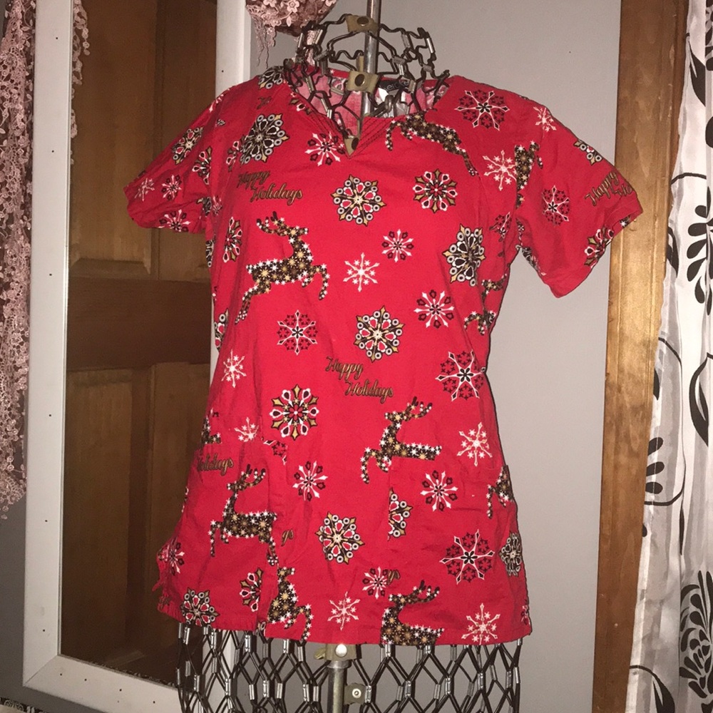 Cherokee XS scrub holiday scrub top