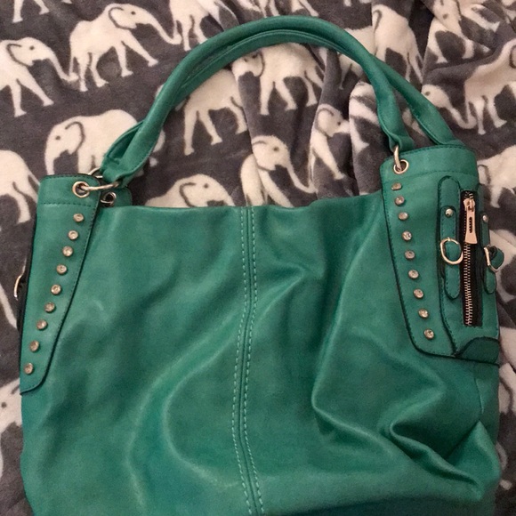 Green purse - Picture 1 of 3