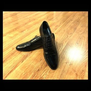 Black Shoes