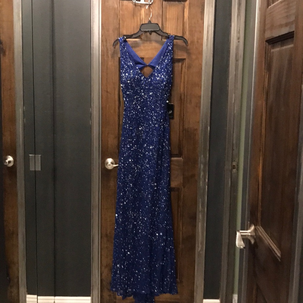 Adriana papell evening gown
