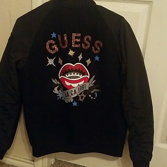 Jackets - Picture 4 of 4