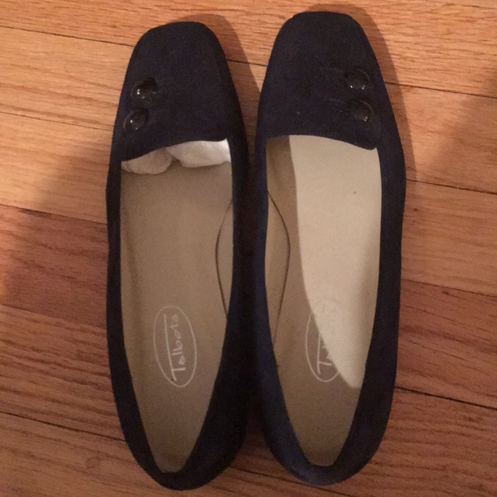 Never Worn Talbots Navy Suede Flats