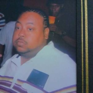 Meet your Posher, Raymond