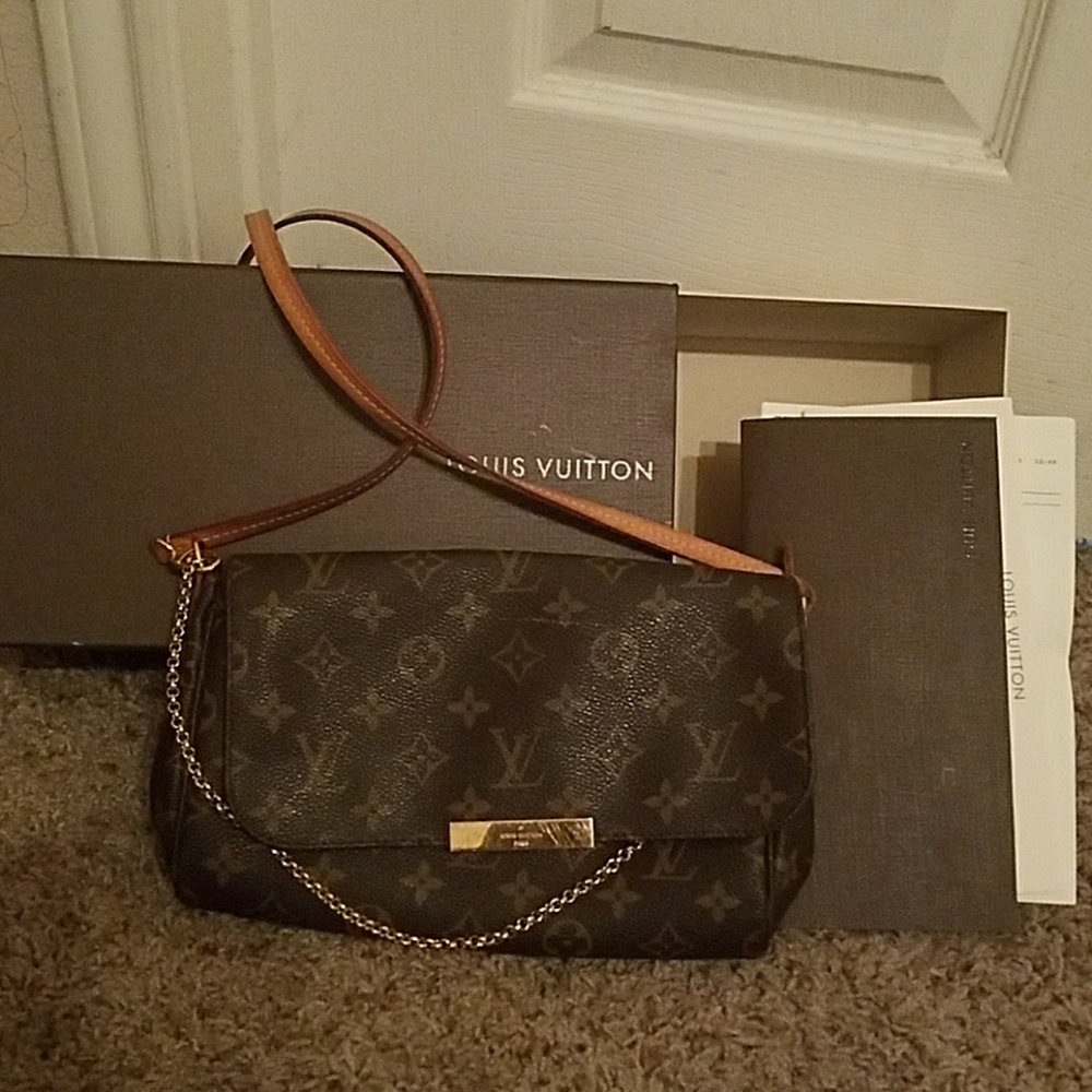 Louis Vuitton Favorite MM monogram