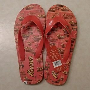 Reese's flip flops