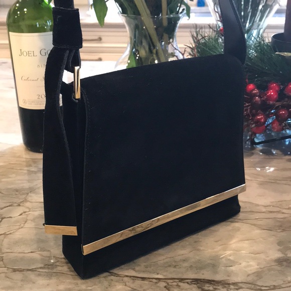 VINTAGE Gucci Black Suede Purse - Picture 3 of 8