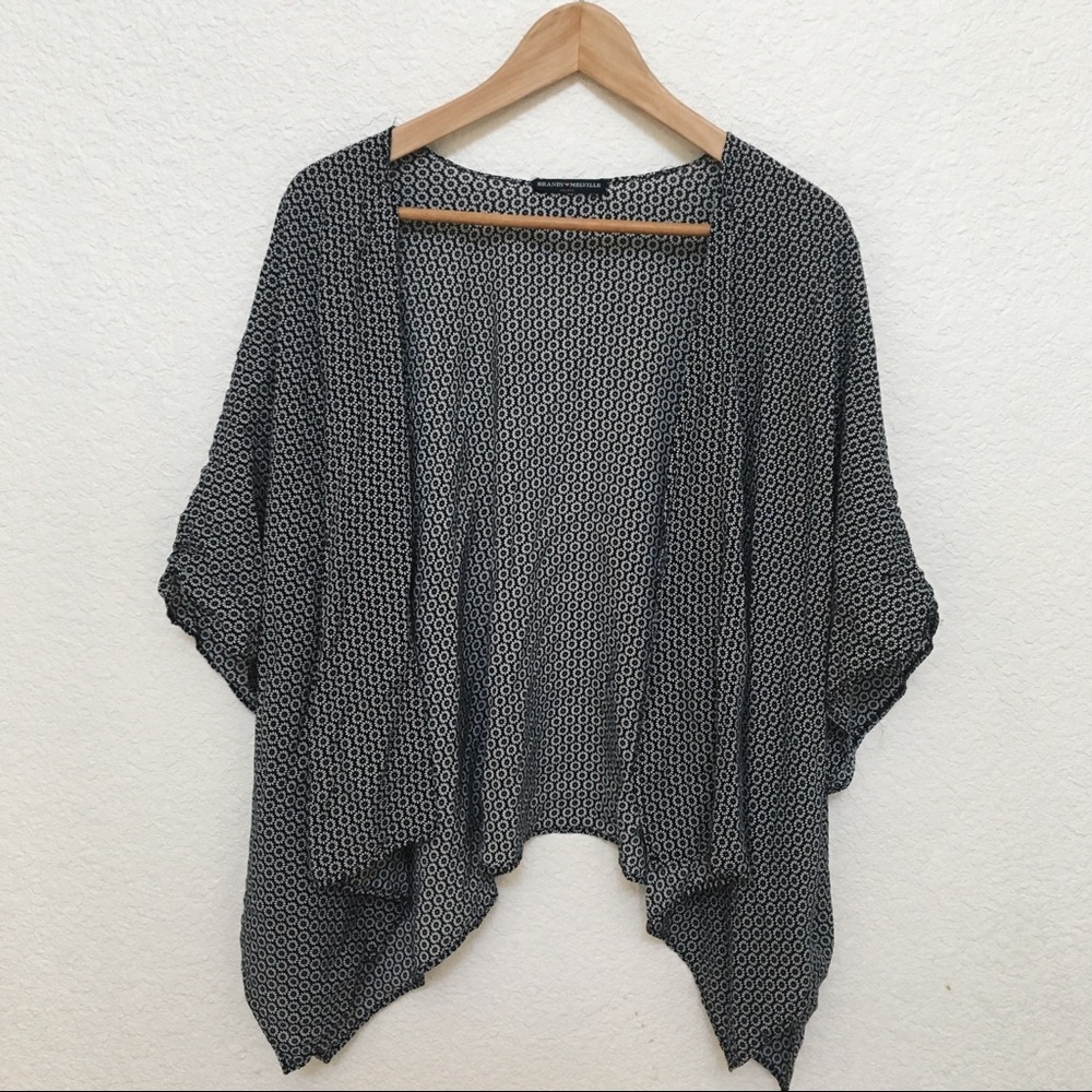 LIKE NEW brandy Melville kimono