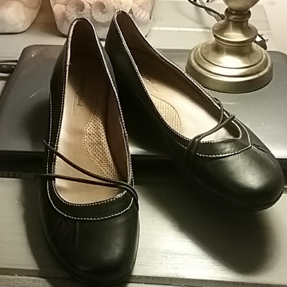 Naturalized Black Shoes