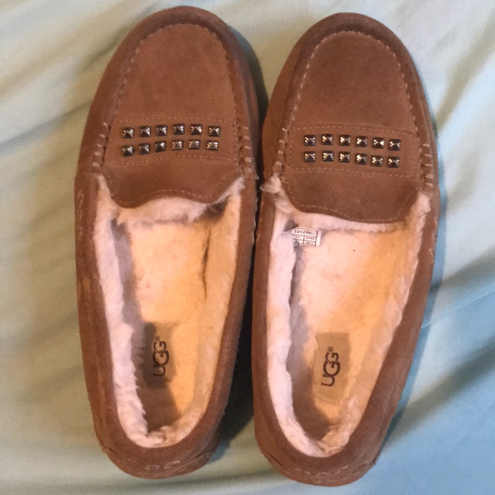 UGG moccasin slippers size 10