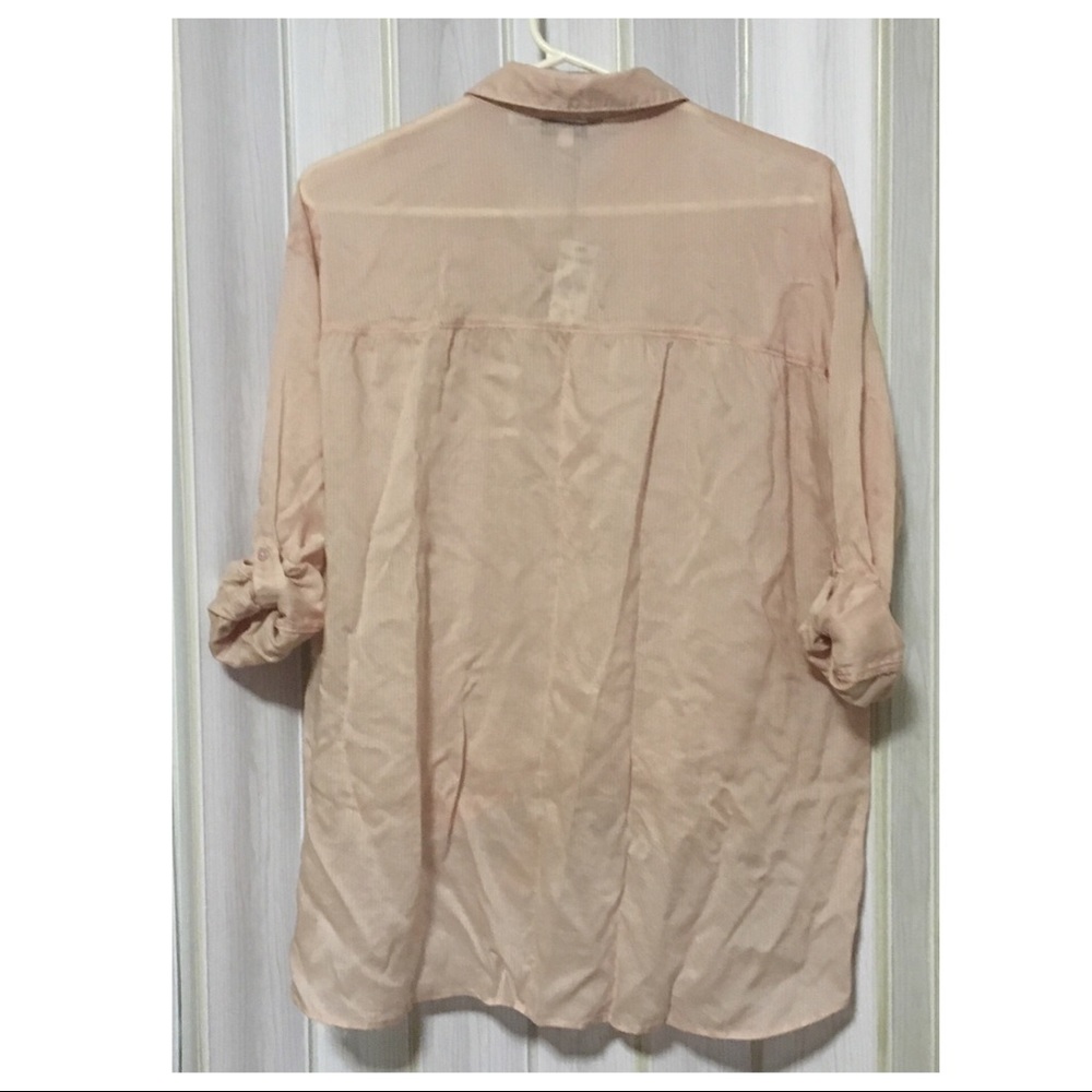 🎀 Express Tie-Front Shirt - Picture 7 of 8