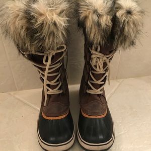 Joan of Artic Sorels