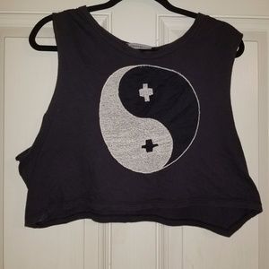 Foreign Exhange  Ying Yang crop tee LARGE